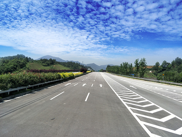 瀏陽蕉溪嶺至黃花機場公路瀏陽段二期工程（金陽大道）